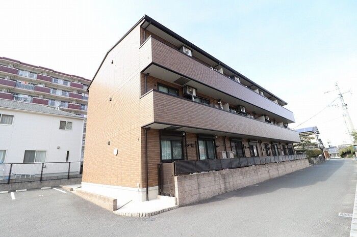 あぅん霧ヶ丘の外観画像