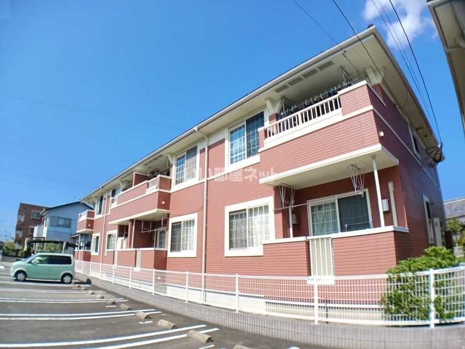 シャトール・タカⅡの外観画像