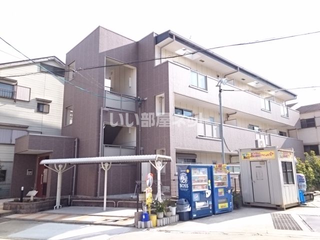 プリマ・クラッセ十八条の外観画像