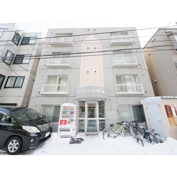 グランメール南8条の外観画像