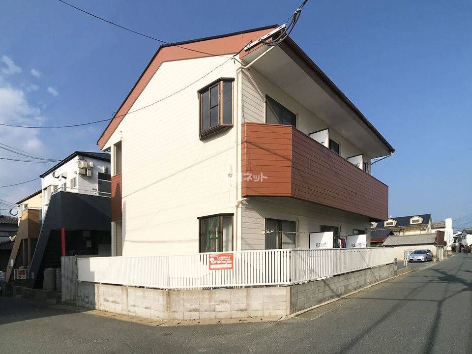 ライブリィー歯科大前の外観画像