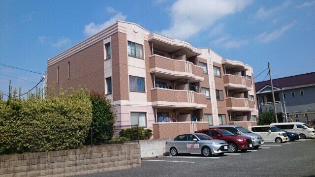 アヴニールの外観画像