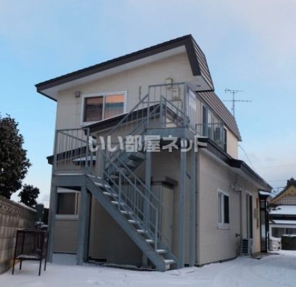 神山3-5 一棟二戸の外観画像