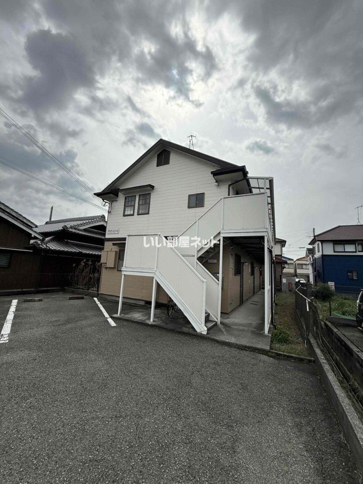 サマックスルミナスⅢの外観画像