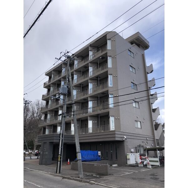 宮ヶ丘レジデンス神宮前(旧称サムティ宮ヶ丘レジデンス)の外観画像