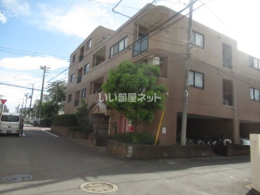 レクセルマンション高根木戸の外観画像