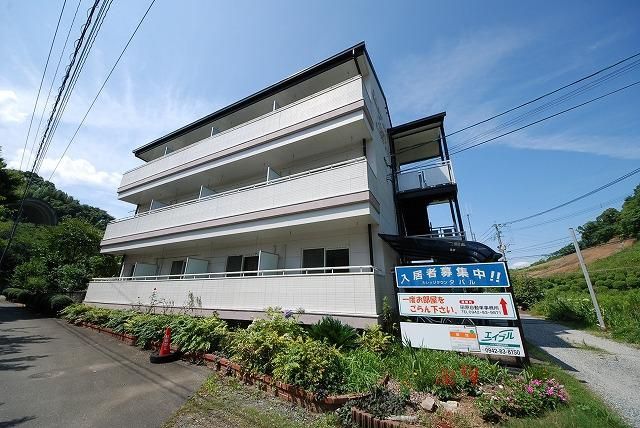 カレッジタウン タバルの外観画像