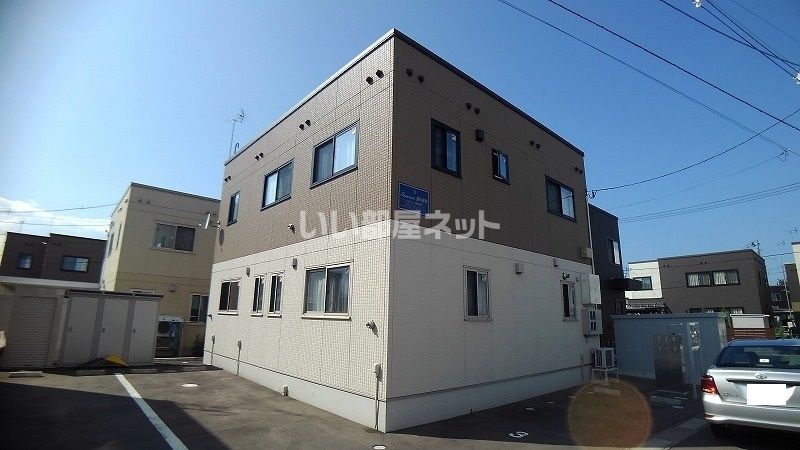 トレビュー浦町奥野の外観画像