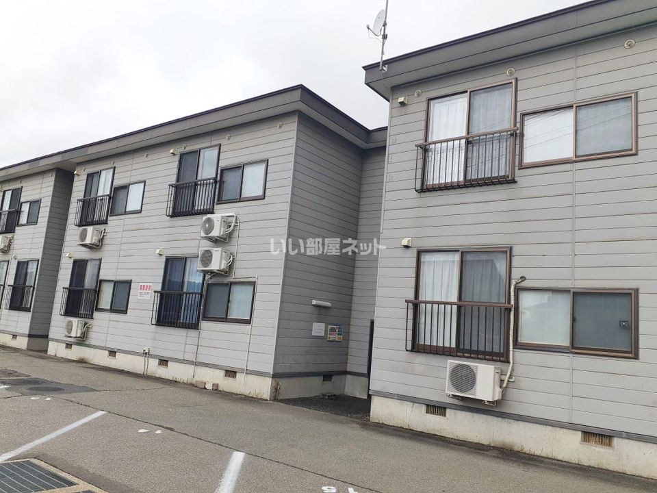 ハイツアイリスB棟の外観画像