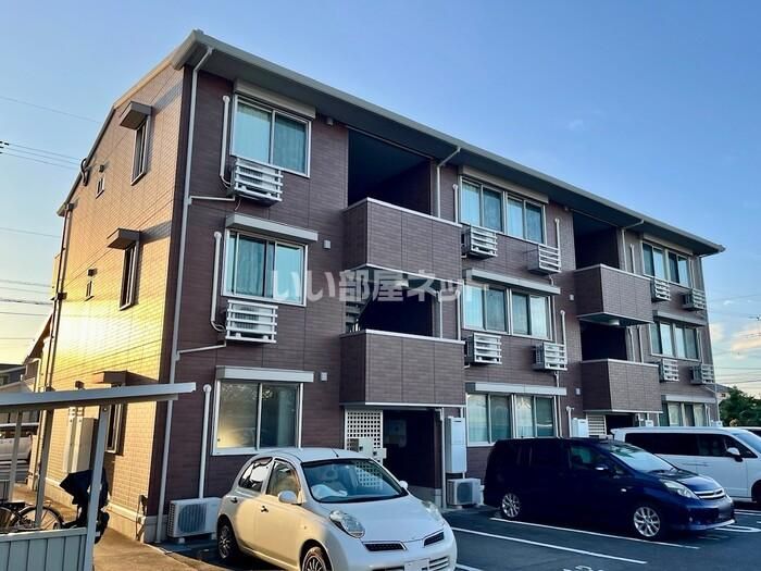 べルメゾン古賀島の外観画像