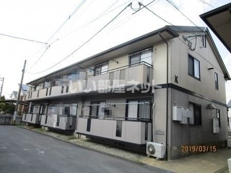 ロイヤルガーデン仲沖 K棟の外観画像