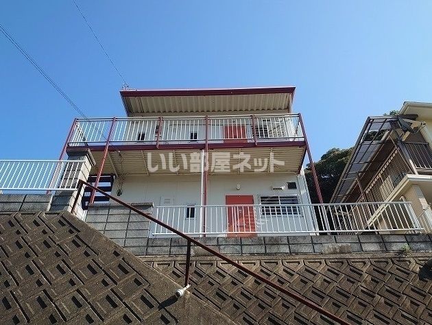 ハイツ中山の外観画像