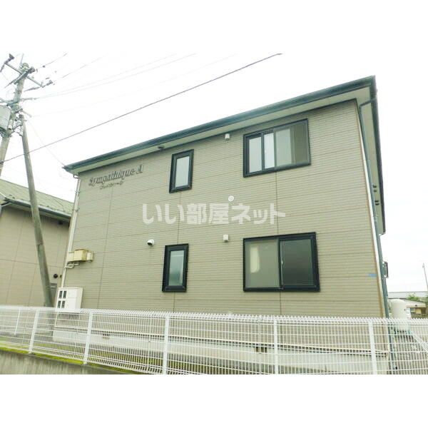 サンパティークA棟の外観画像