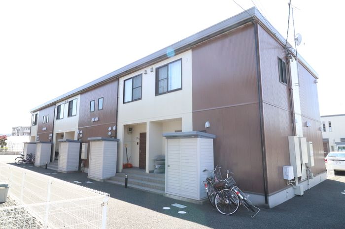 リースランド向中野 Bの外観画像