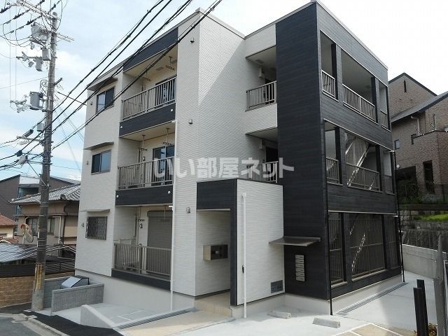 ラ ビュット 上山手の外観画像