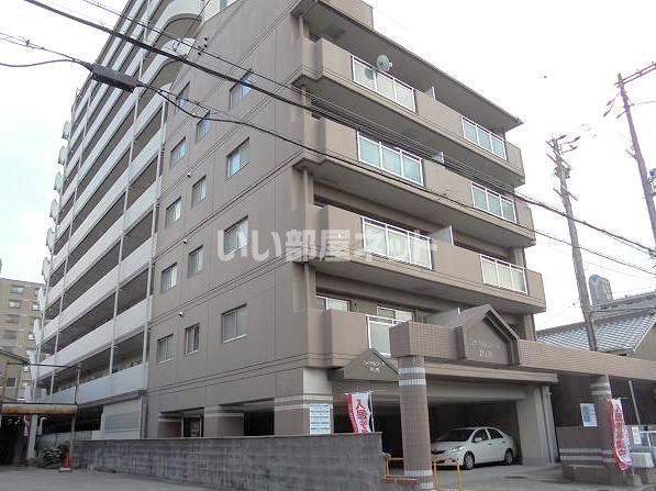 ロイヤルコーポ姫路栗山町の外観画像