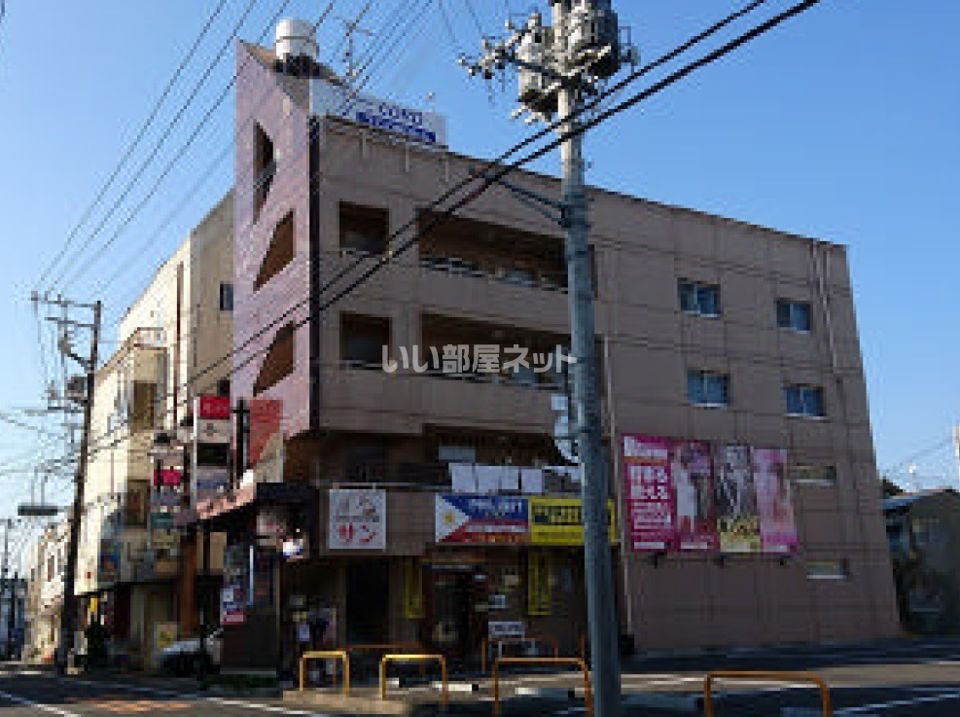 T.CORDビルの外観画像