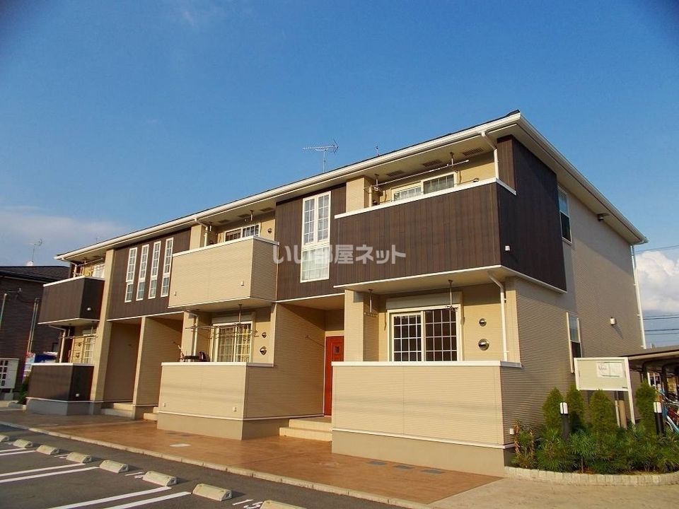 トレス プラティーノ ドゥスの外観画像