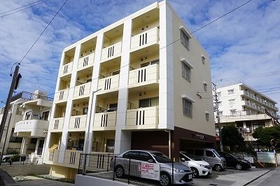 マンション嘉利吉 Ⅱの外観画像