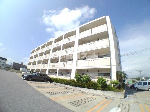 かりゆし うるまの外観画像