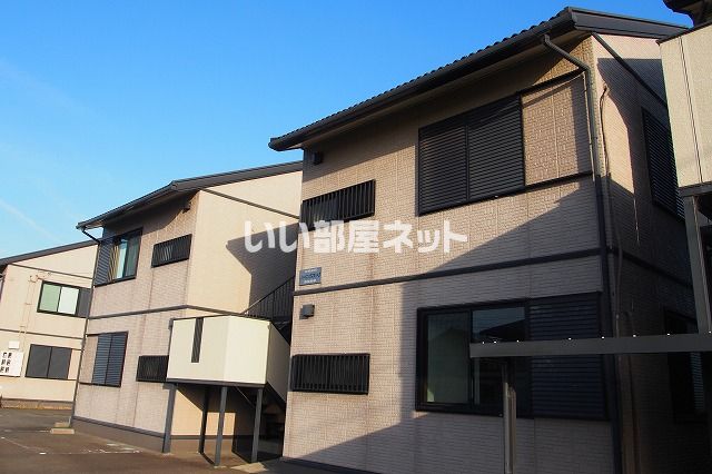 シャイニングスポットB棟の外観画像