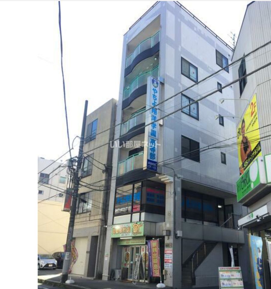 香西ビルの外観画像