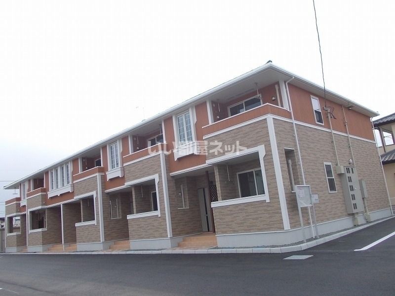 ラトゥールの外観画像