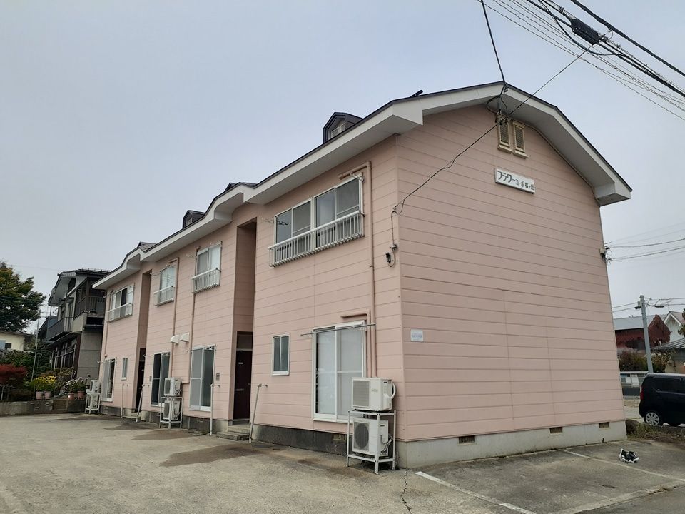 フラワーコーポ桜ヶ丘の外観画像