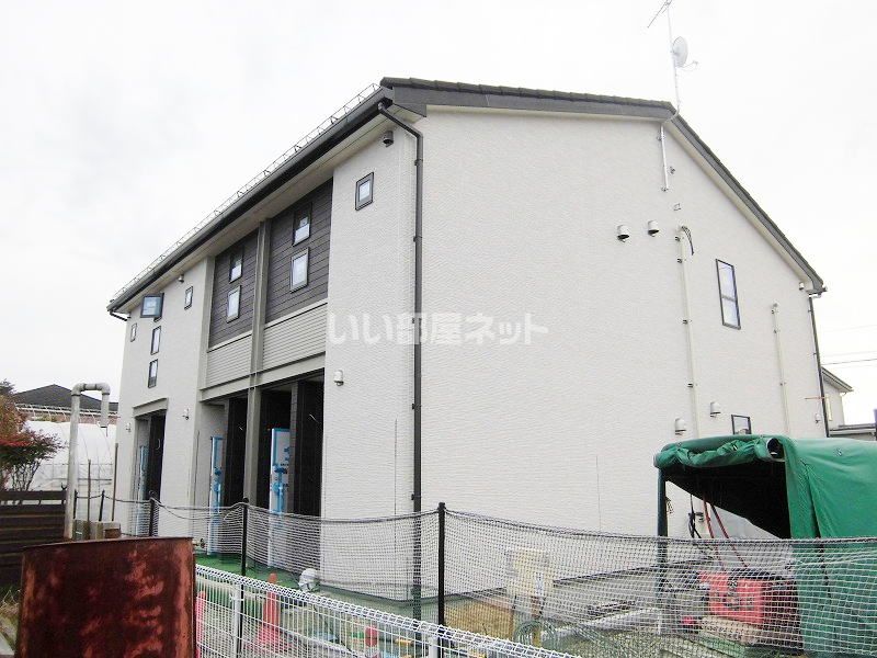 クレストコートの外観画像