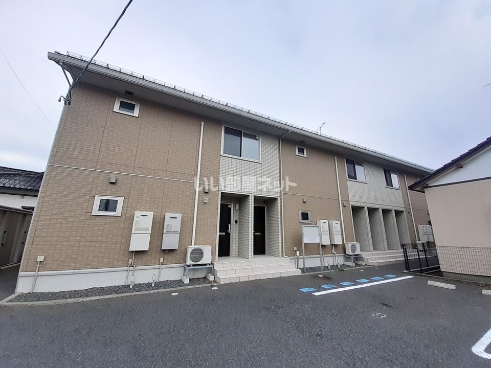 クレストコートの外観画像