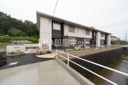 プレミアスの外観画像