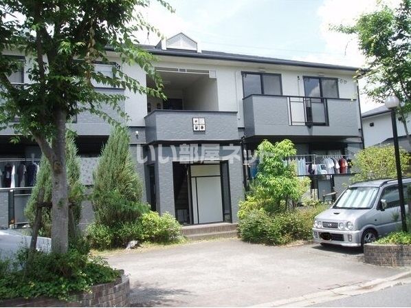 サンビレッジ学園前東坂 C棟の外観画像