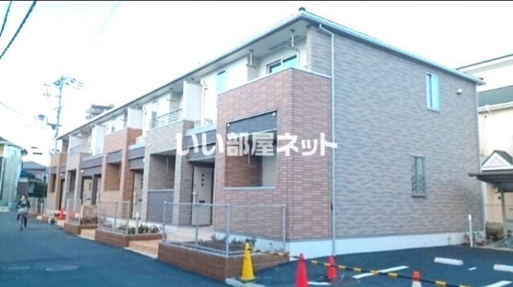 シャイン アイリスの外観画像