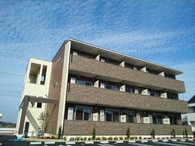 サイド ライス フィールドⅡの外観画像