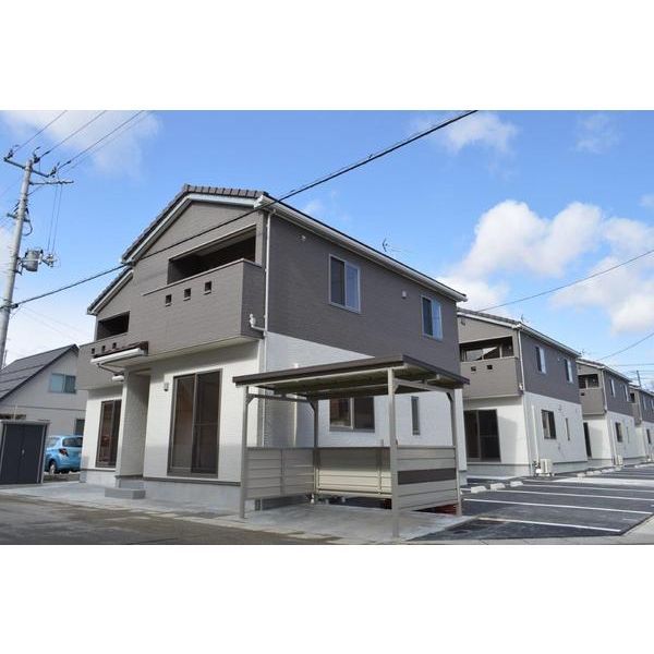 ガーデン伊賀河原Ⅱの外観画像