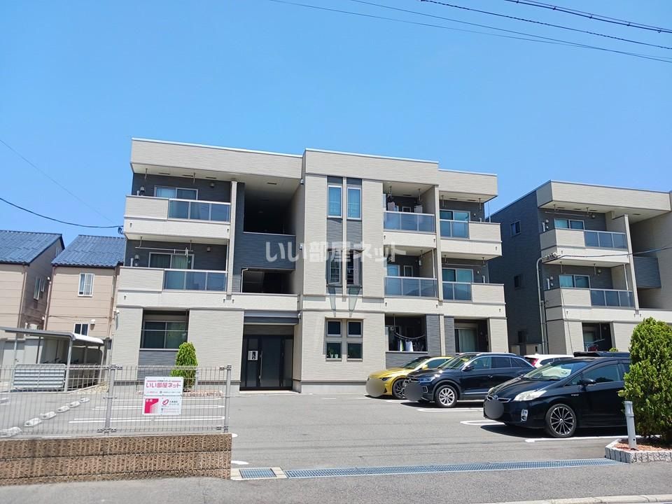 オーブ ドゥース Ⅱの外観画像