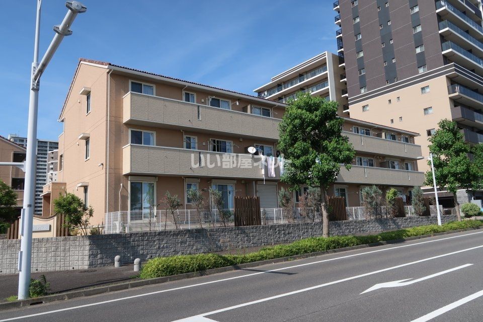 カーザ ヴェルデ B棟の外観画像