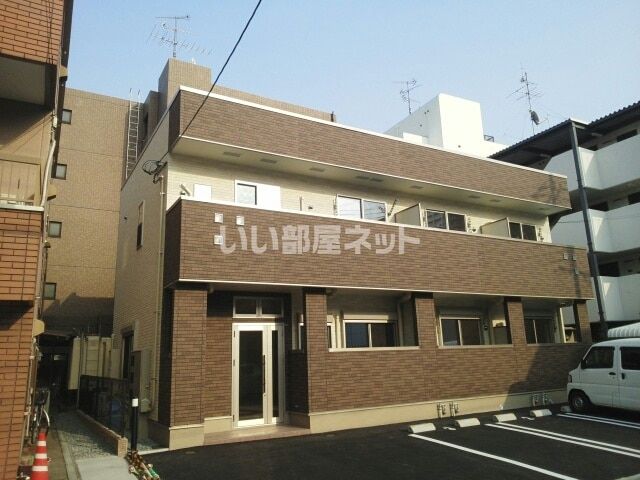 キングスコート 楠葉の外観画像