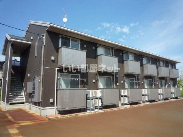 プラムコートの外観画像