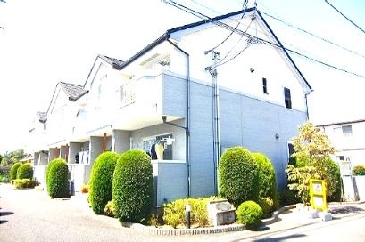 シャン・ド・ポワールAの外観画像