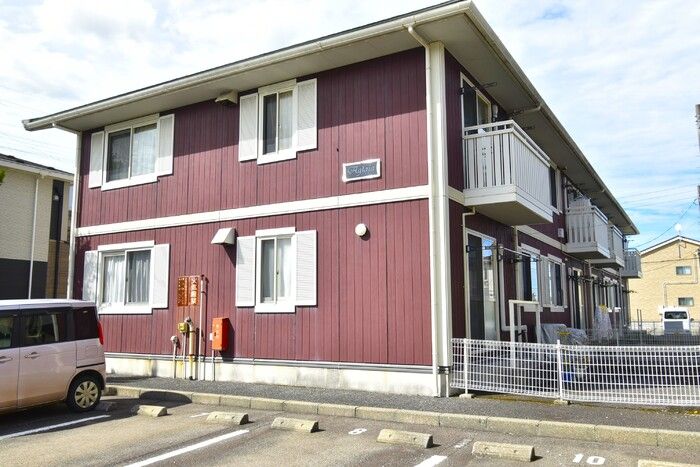 アグライアの外観画像