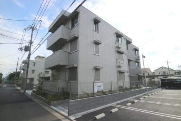 プランドール宏都 B棟の外観画像