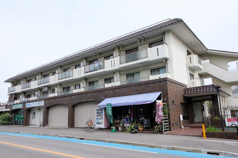 グランドハイツ栄伸の外観画像