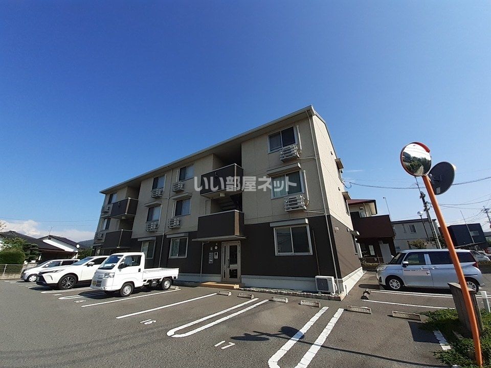 ハイムセラ宇土駅前の外観画像