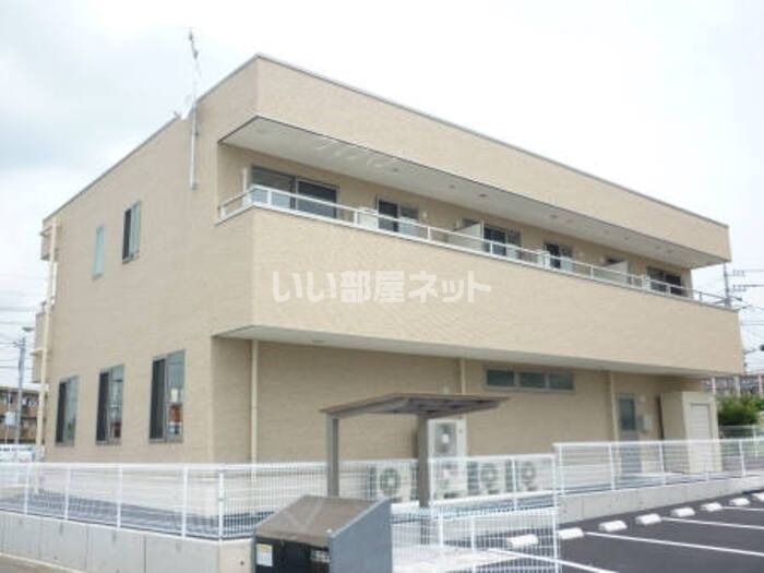 シャルメーヌ IIの外観画像