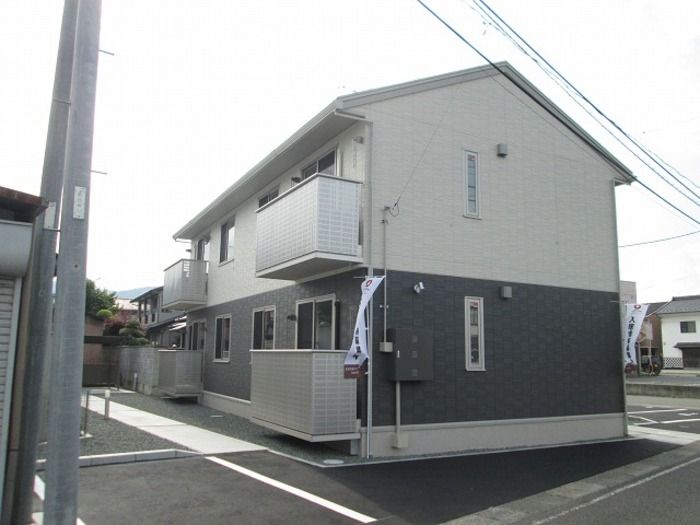 レーヴ ヤマコーの外観画像