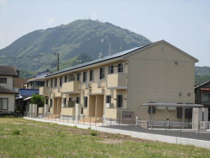 アベニールの外観画像