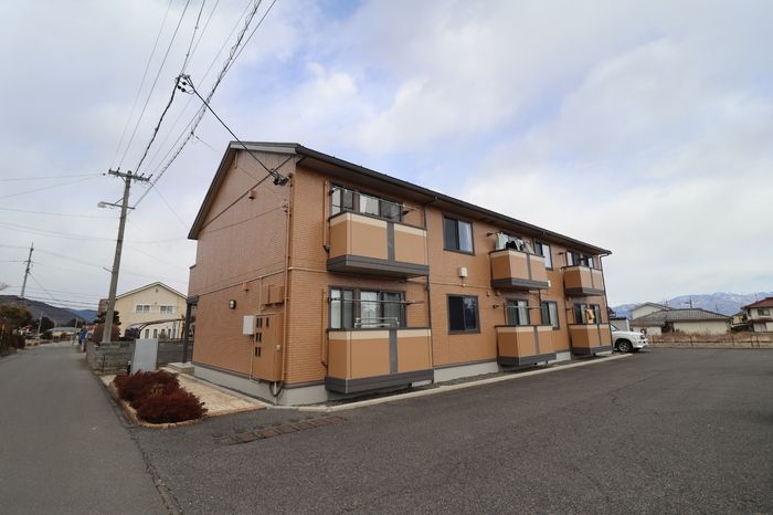 エスペランサ ハタの外観画像