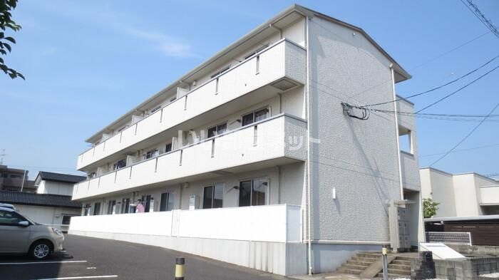 ロイヤルヒルズ谷山の外観画像