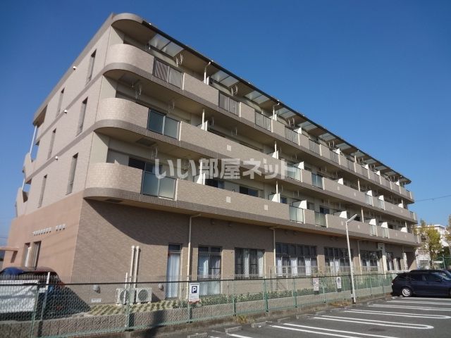 ラ ヴィ カルムの外観画像